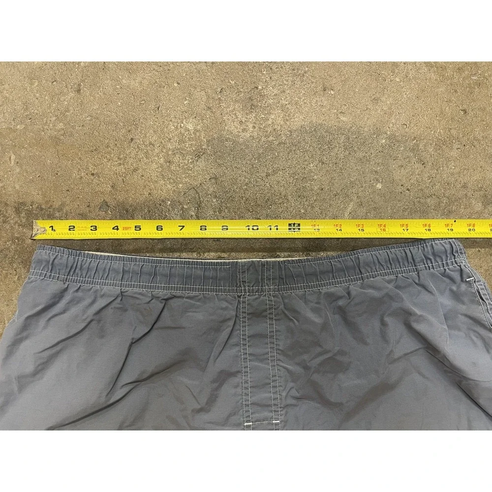 Old Navy Swim Trunks Mens Large Gray Cargo Pocket Mesh Liner Elastic Waist Beach